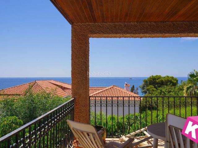 Piso en venta en Santa Pola, Calas Santa Pola Este. Amplio apartamento con vistas al mar y garaje privado. Pisos Santa.