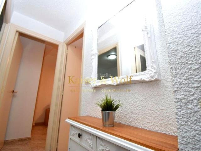 Piso en venta en Santa Pola, Calas Santiago Bernabeu. Primera Planta con vistas y 50mts del mar. Pisos Santa.