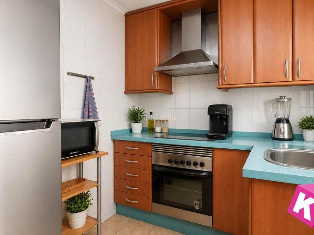 Piso en venta en Santa Pola, Centro. Apartamento céntrico cerca de las playas. Pisos Santa.