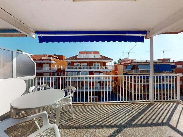 Piso en venta en Santa Pola, Gran Playa. QUIERES VIVIR JUNTO AL MAR Y PODER VER LAS ESTRELLAS EN UNA GRAN TERRAZA? ESTA ES TU CASA. Pisos Santa.