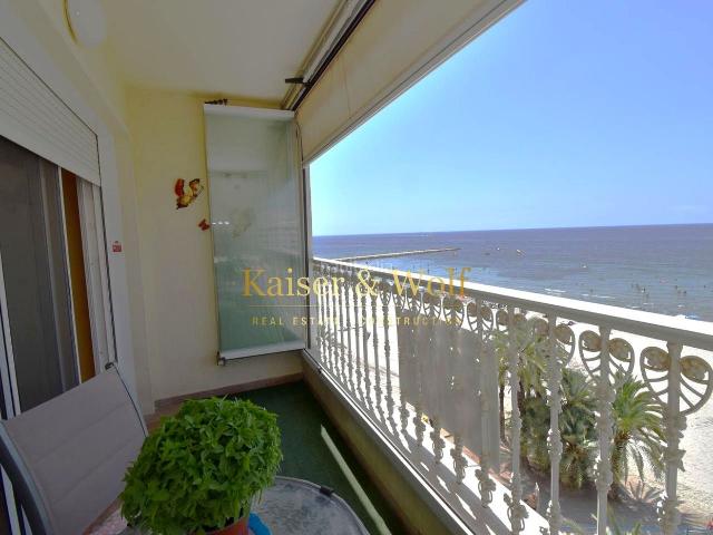 Piso en venta en Santa Pola, Norte. Piso en Primera Línea con plaza de garaje. Pisos Santa.