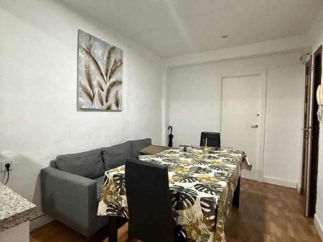 Piso en Venta en Santa Rosa Valdeolleros