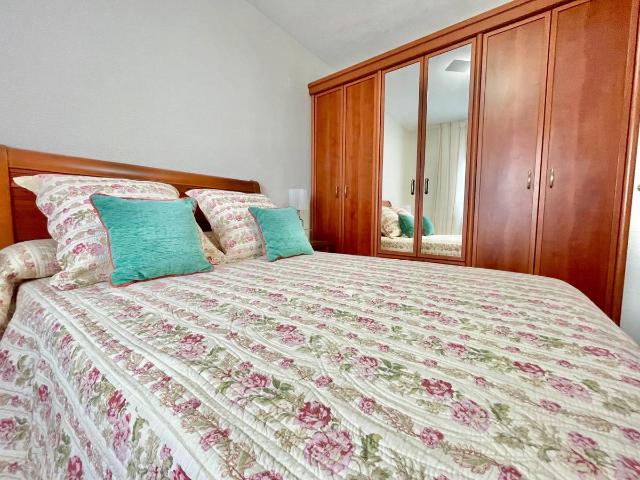 Piso en Venta en Santa Rosa Valdeolleros