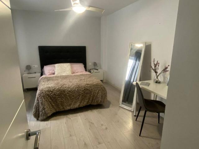 Piso en Venta en Santa Rosa Valdeolleros