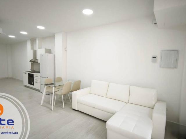 Piso en Venta en Santa Rosa Valdeolleros
