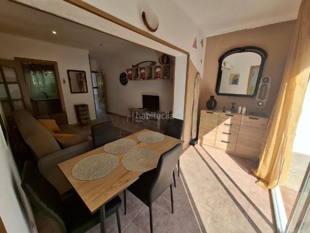 Piso en venta en Santa Susanna. 1 habitació 1 vestidor o despatx independent 2 terrasses Planta baixa. Pisos Santa.