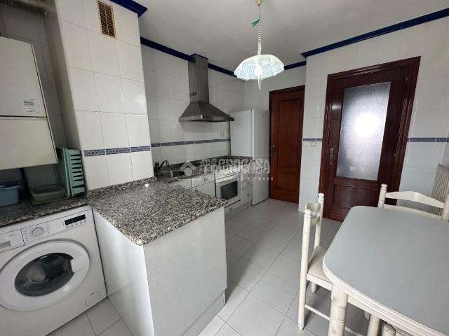 Piso en venta en Santander, Alisal San Román. Piso en venta en Santander. Pisos.