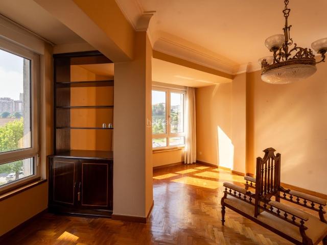 Piso en venta en Santander, Castilla Hermida. MAGNÍFICA VIVIENDA AMPLIA Y LUMINOSA EN EL CENTRO. Pisos.