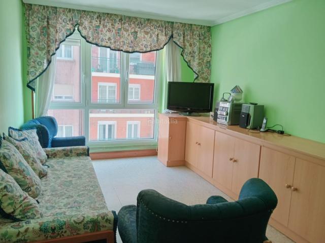 Piso en venta en Santander, Castilla Hermida. Piso amplio vistas a la dársena. Pisos.