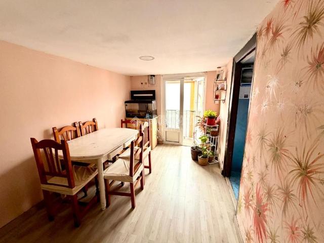 Piso en venta en Santander, Cuatro Caminos. Piso en venta en Santander. Pisos.