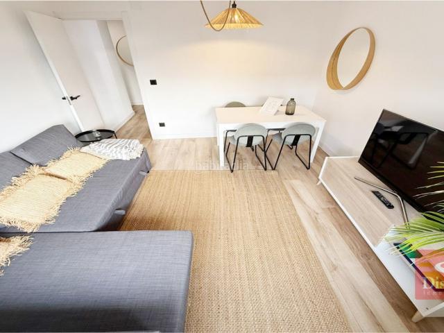 Piso en venta en Santander, General Dávila. Piso completamente reformado en el centro de Santander. Pisos.