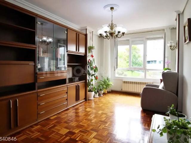 Piso en venta en Santander, Los Castros. Venta de Piso en Santander REES40846. Pisos.