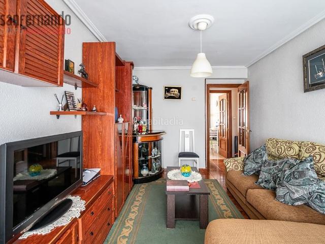 Piso en venta en Santander, Los Castros. Piso en la zona Dávila Castros con ascensor INVERSORES. Pisos.