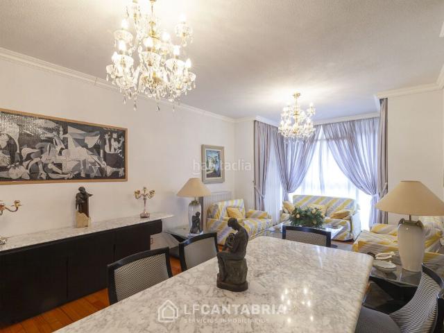Piso en venta en Santander, Peñacastillo Nueva Montaña. Piso amueblado con terraza en Nuevo Parque. Pisos.