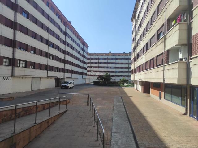 Piso en venta en Santander, Peñacastillo Nueva Montaña. Piso en Francisco Tomás y Valiente. Pisos.