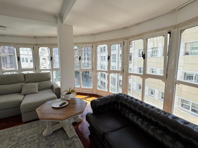 Piso en venta en Santiago de Compostela, Ensanche Sar. Pisos Santiago de.
