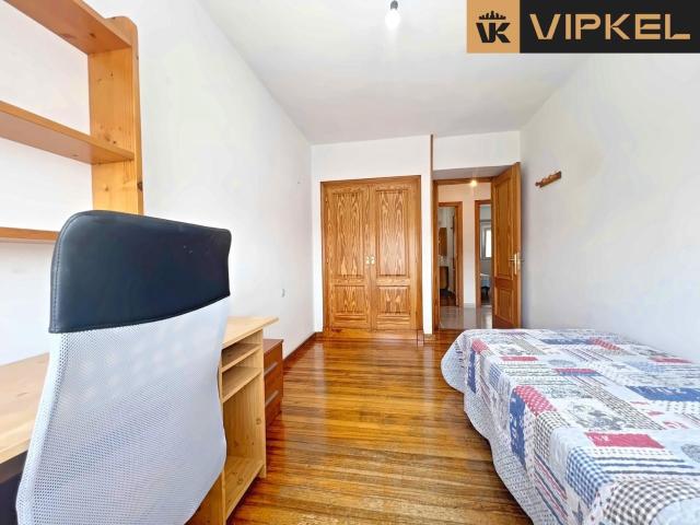Piso en venta en Santiago de Compostela La Coruña