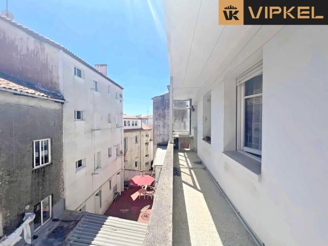 Piso en venta en Santiago de Compostela La Coruña
