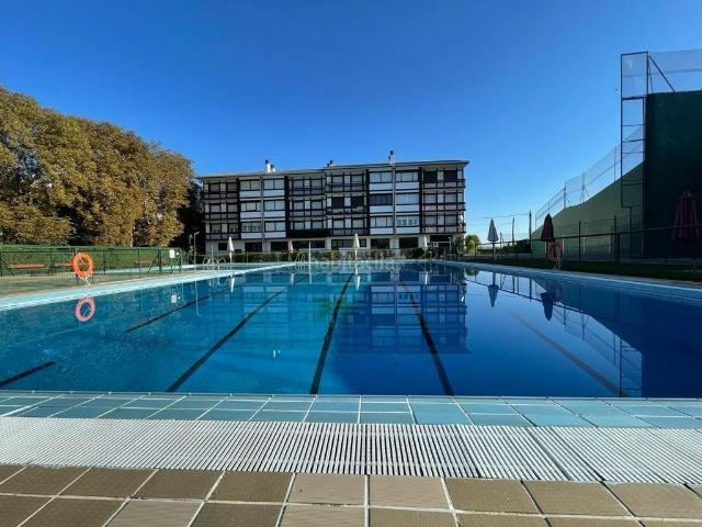 Piso en venta en Santo Domingo de la Calzada. Piso en Complejo San Ignacio Pisos marrones. Pisos Santo Domingo de la.