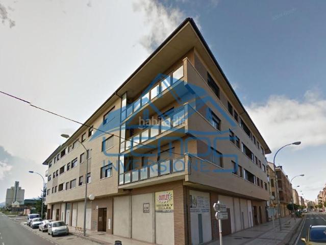 Piso en venta en Santo Domingo de la Calzada. Se vende piso en Santo Domingo de la Calzada La Rioja DOS PLAZAS DE GARAJE. Pisos Santo Domingo de la.