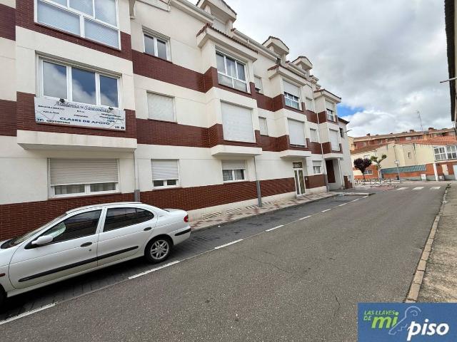 Piso en Venta en Santovenia de Pisuerga