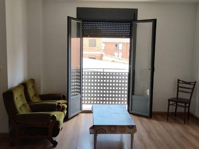 Piso en Venta en Santovenia de Pisuerga
