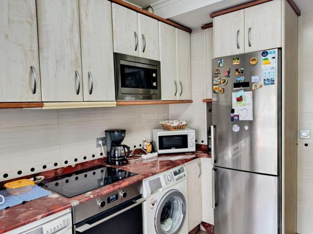 Piso en venta en Santoña. Piso en Santoña a 100 metros de la playa seminuevo. Pisos.