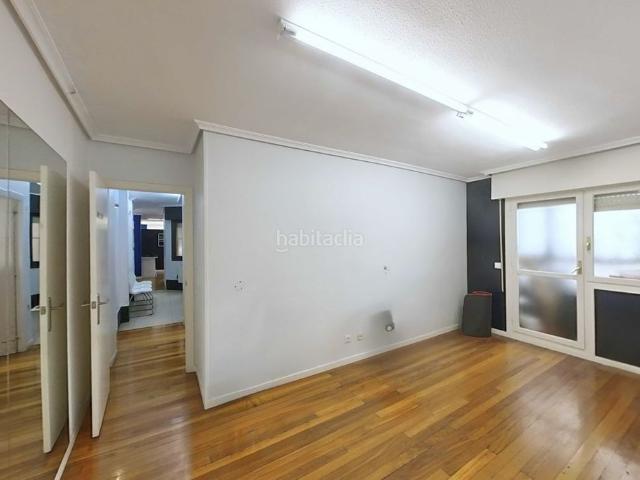 Piso en venta en Santoña. Piso en venta en Santoña, 3 dormitorios. Pisos.