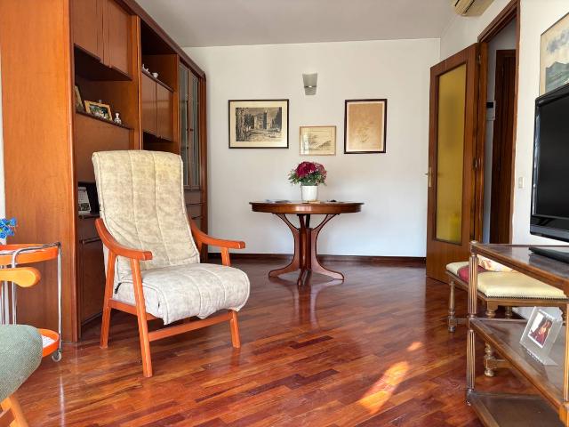 Piso en Venta en Sants Badal