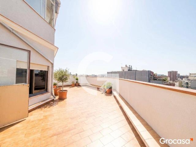 Piso en Venta en Sants Badal