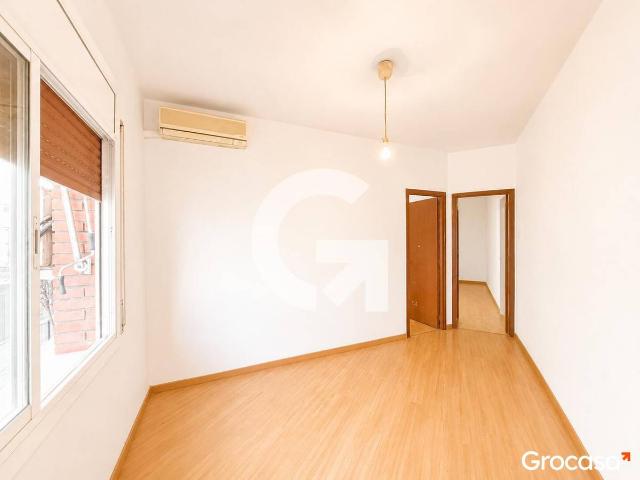 Piso en Venta en Sants