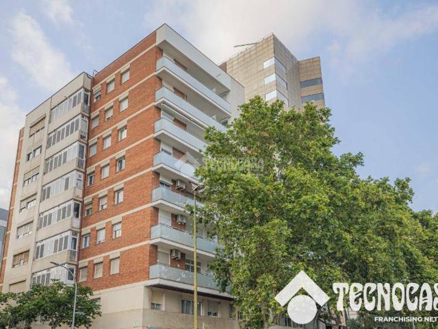 Piso en Venta en Sants
