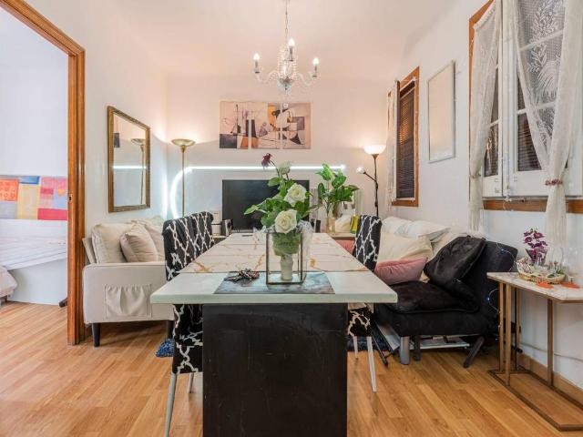 Piso en Venta en Sants
