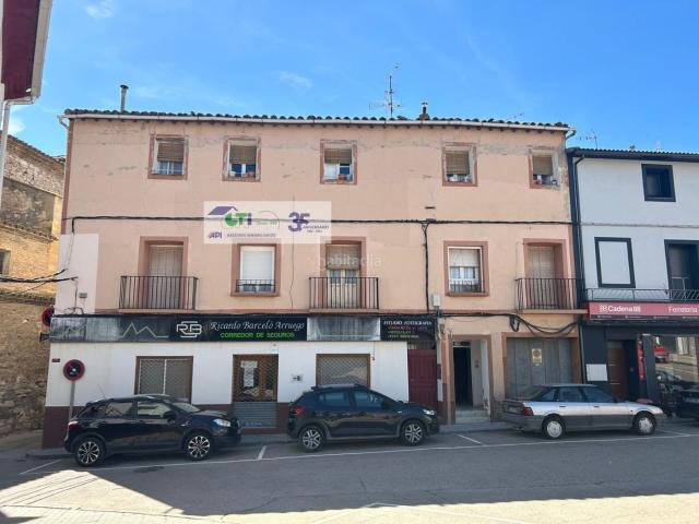 Piso en venta en Sástago. Venta de piso en SxE1stago. Pisos.