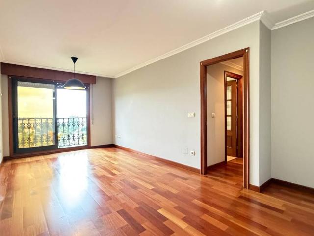 Piso en Venta en Sardoma Castrelos
