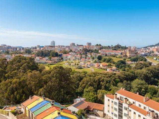 Piso en Venta en Sardoma Castrelos