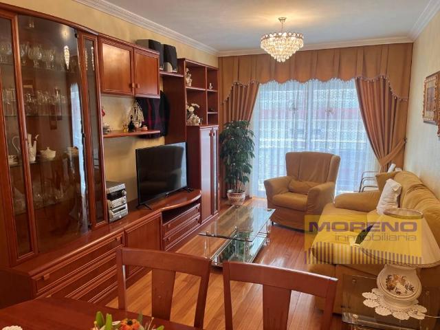 Piso en Venta en Sarria