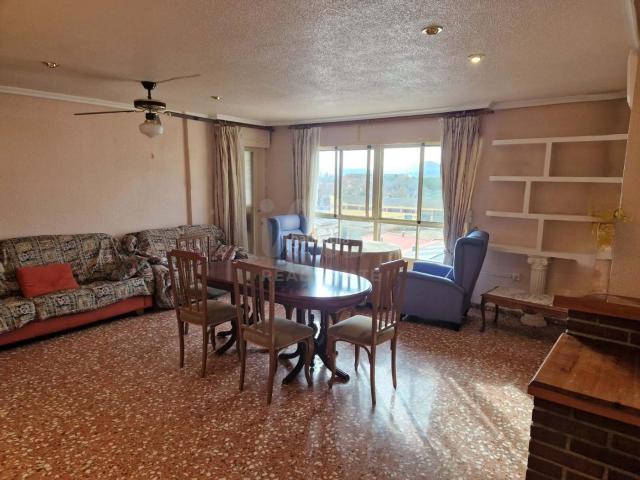 Piso en venta en Sax. Pisos.