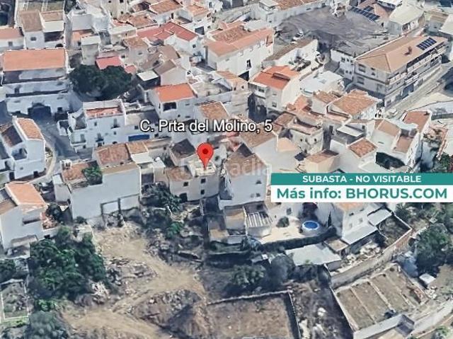 Piso en venta en Sayalonga. Pisos.