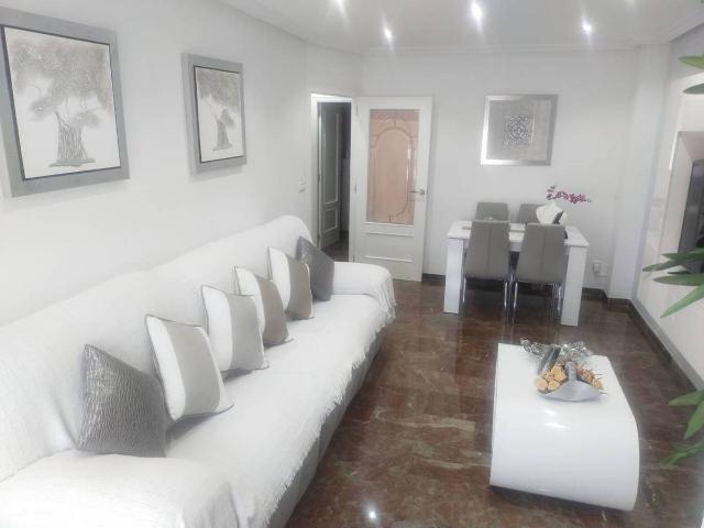 Piso en Venta en Sector V