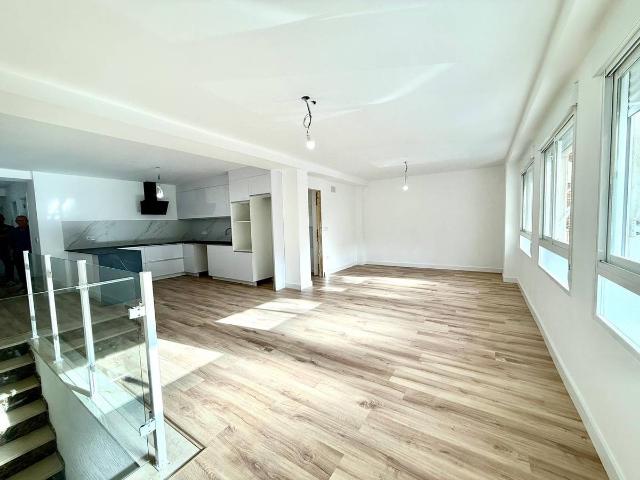 Piso en Venta en Sector V