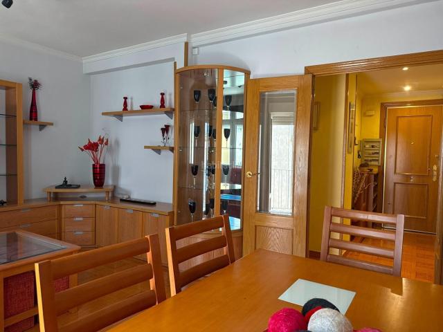 Piso en venta en Segovia, Centro. Pisos.