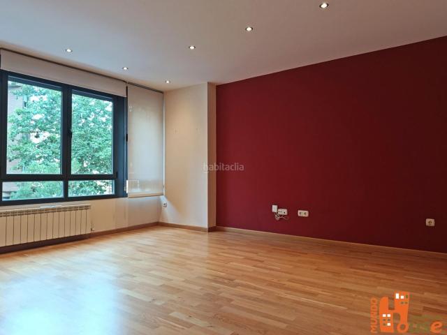 Piso en venta en Segovia, Ezequiel González Conde de Sepúlveda. Piso 4 dormitorios en Jose Zorrilla. Pisos.
