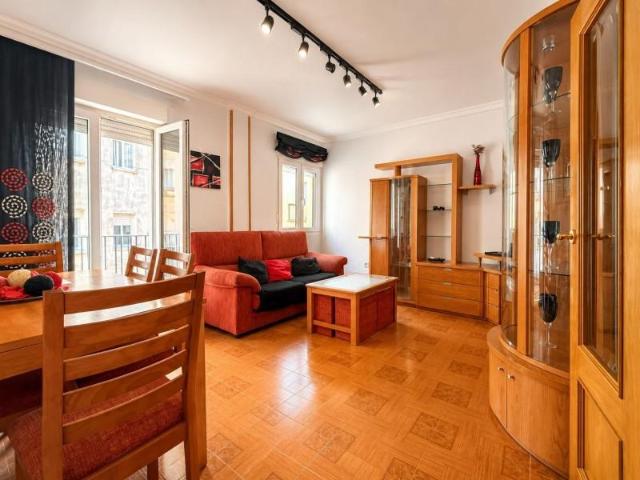 Piso en venta en Segovia, Universidad