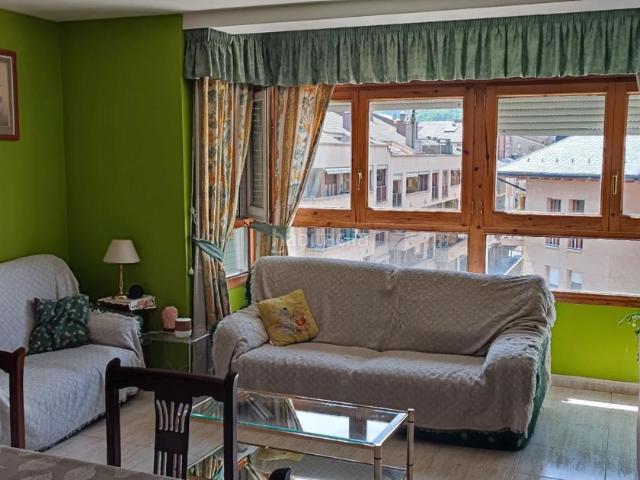 Piso en venta en Seu d´Urgell La. Piso a la venta en el centro de la Seu dUrgell. Pisos Seu d´Urgell.