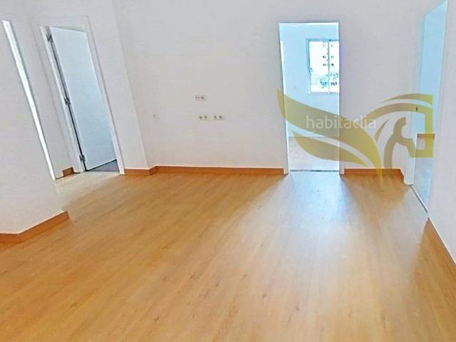 Piso en venta en Sevilla, Cruz Roja. Piso en venta en Santa Justa. Pisos.