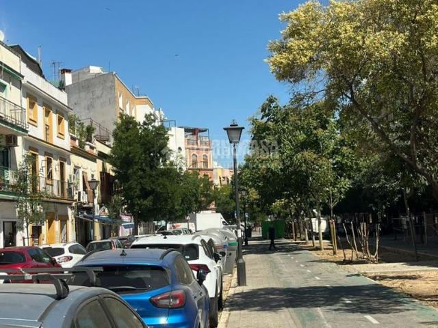 Piso en venta en Sevilla, Cruz Roja. Piso en venta en Sevilla. Pisos.