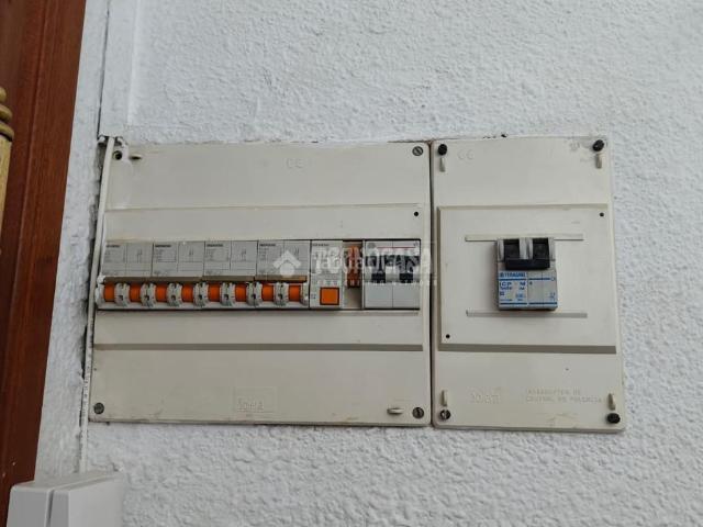 Piso en venta en Sevilla, Cruz Roja. Piso en venta en Sevilla. Pisos.