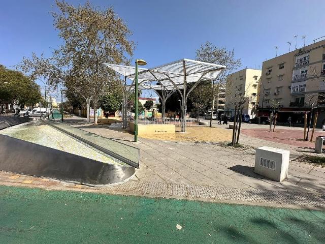 Piso en venta en Sevilla, Cruz Roja. Piso en venta en Sevilla. Pisos.