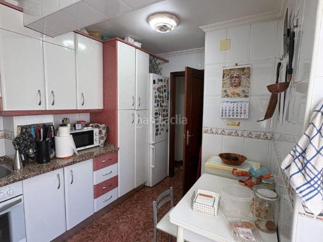 Piso en venta en Sevilla, Cruz Roja. Piso en villegas. Pisos.